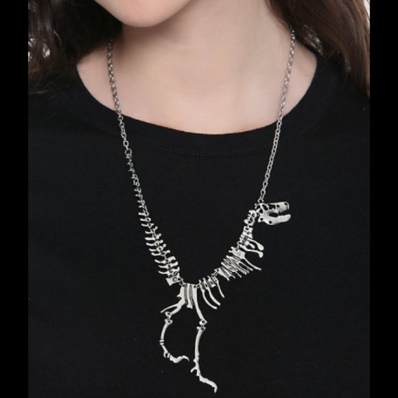 Blackheart Jewelry - Silver T-Rex Dinosaur Necklace NEW Tyrannosaurus Rex Silver Tone Alloy Edgy